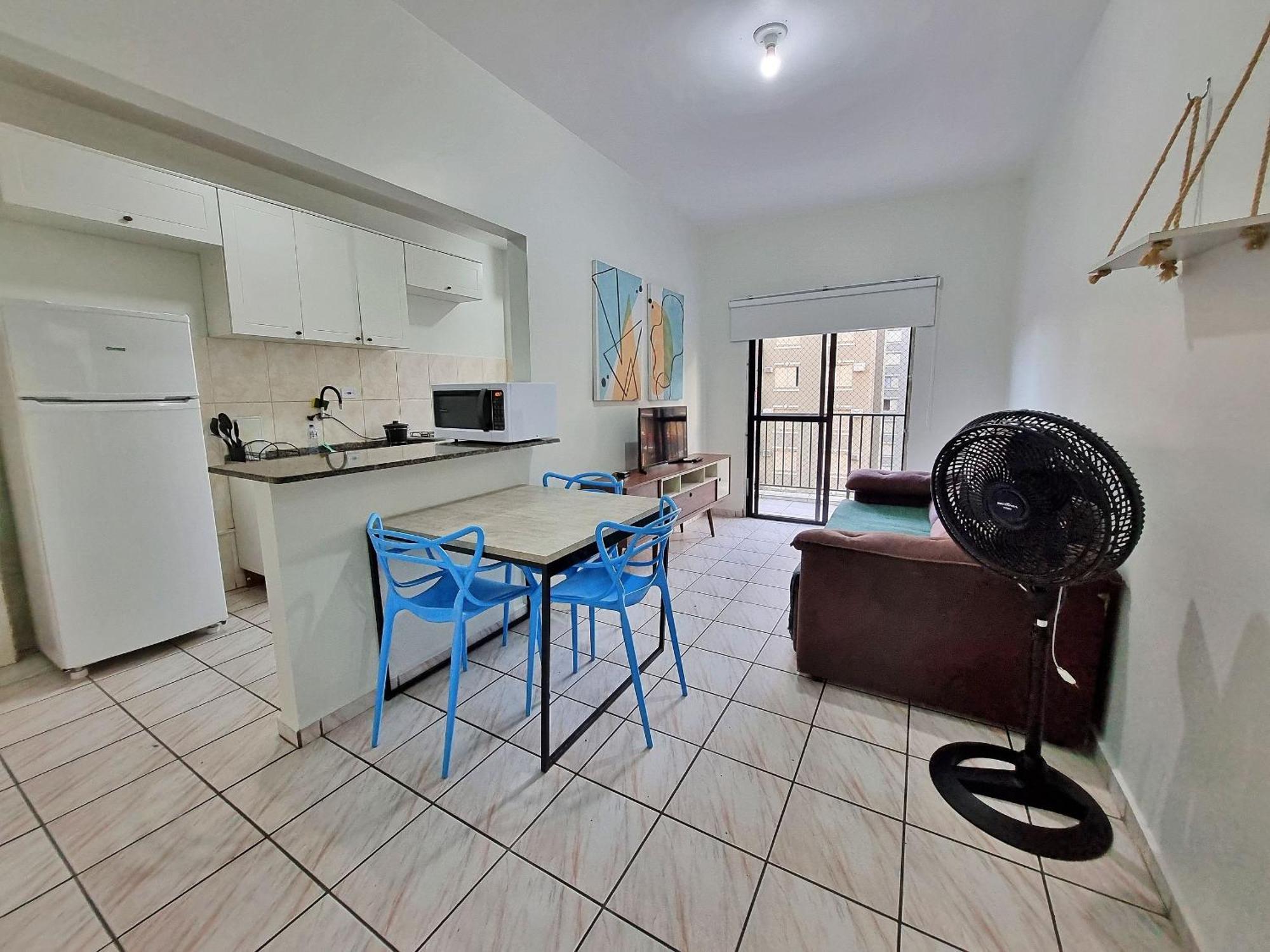 Apartment 01 Dorm C/ar Cond, Wi-fi Guaruja